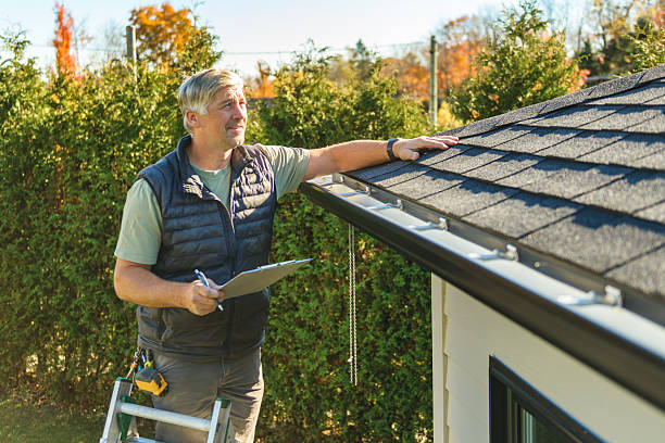 Professional Roofing technician working in Orinda, CA